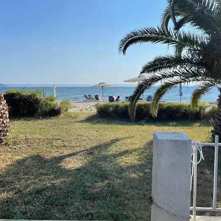 7 Person Neos Marmaras Front Hébergement de vacances *