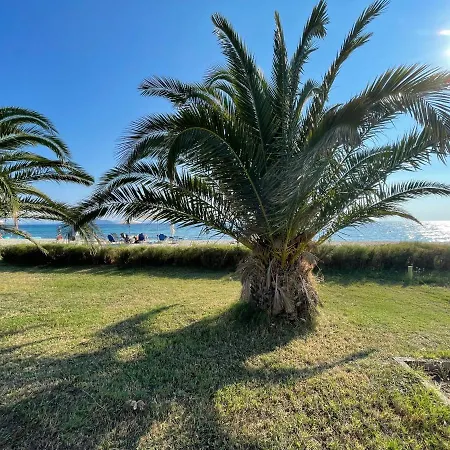 7 Person Neos Marmaras Front Holiday home Metokhion Konstamonitou