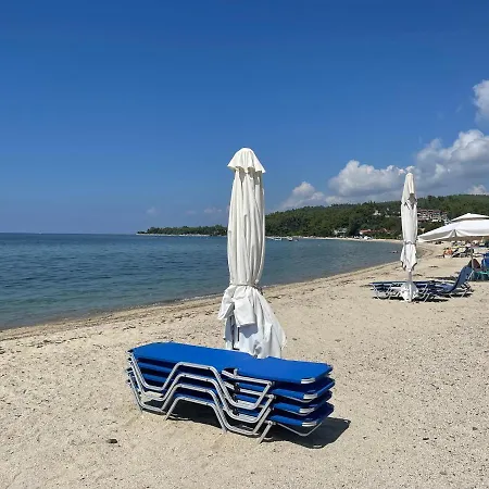 Holiday home 7 Person Neos Marmaras Front *